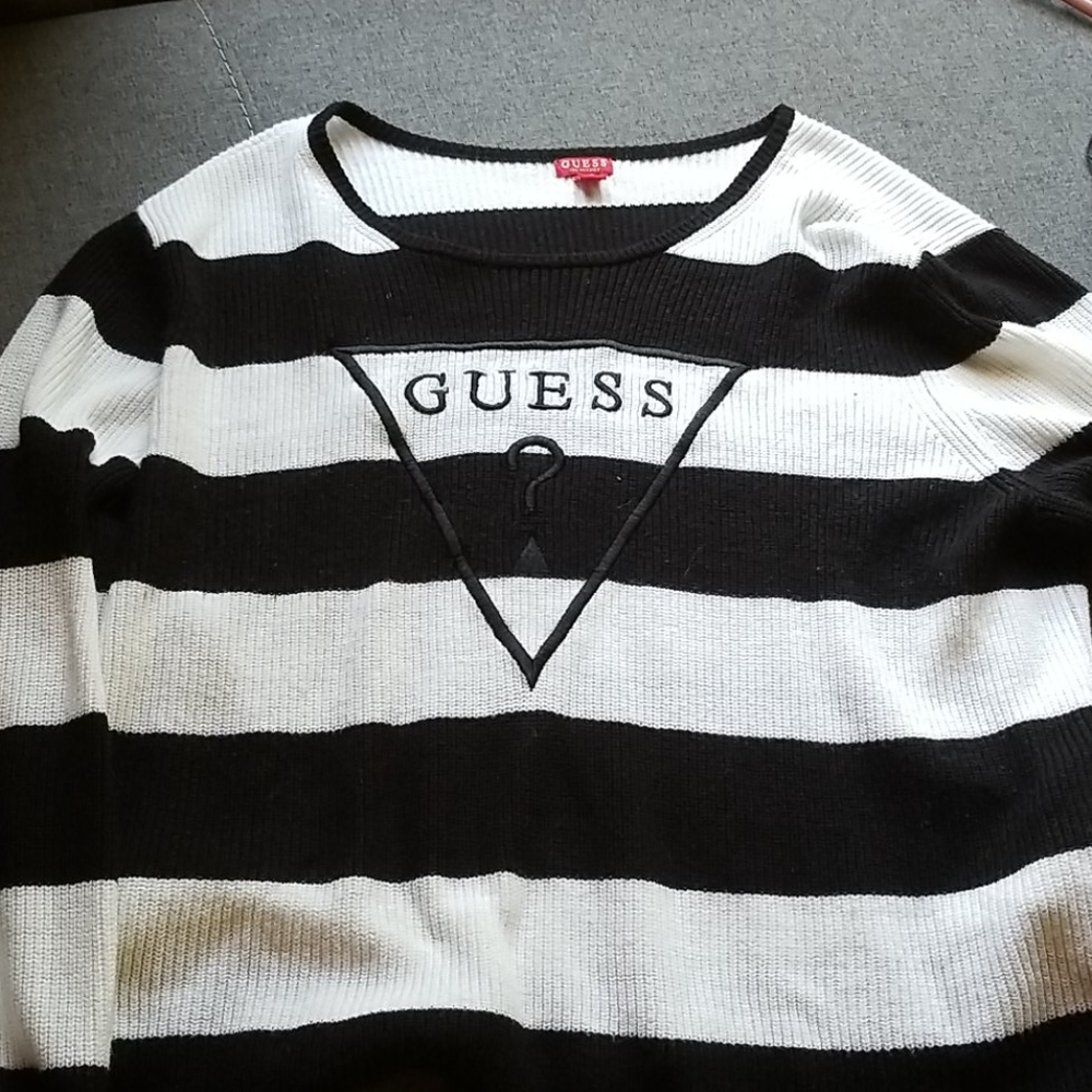 Guess black and white sweater
